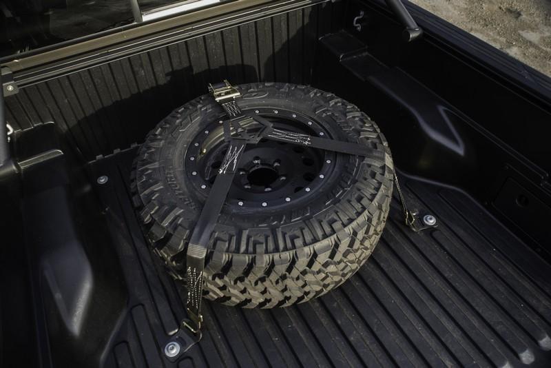 N-Fab Bed Mounted Rapid Strap Tire Carrier w/Black Strap